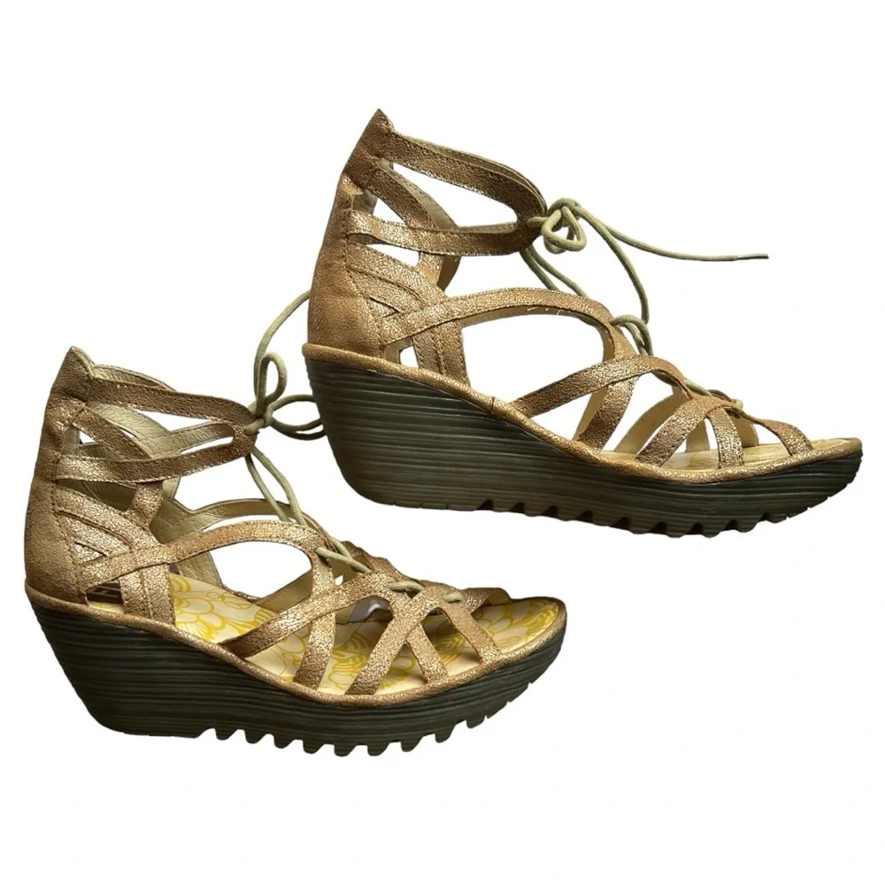 Fly London Yake Rose Gold Platform Sandal Size 38